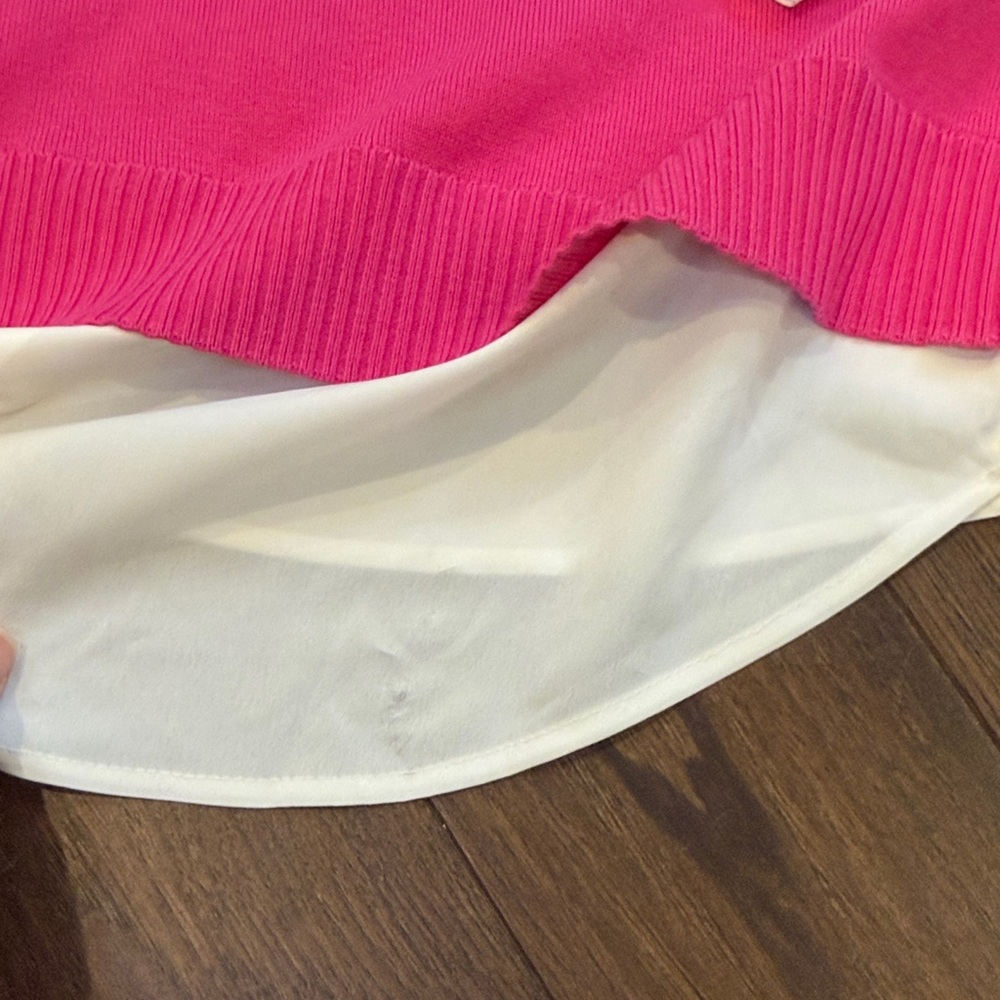 Issac Mizrahi Women's Layered Pink V-Neck Sweater with White Collar Small - Picture 9 of 9